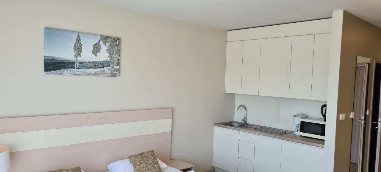 Apartamenty Czarna Gora Is28 Шенна Екстериор снимка