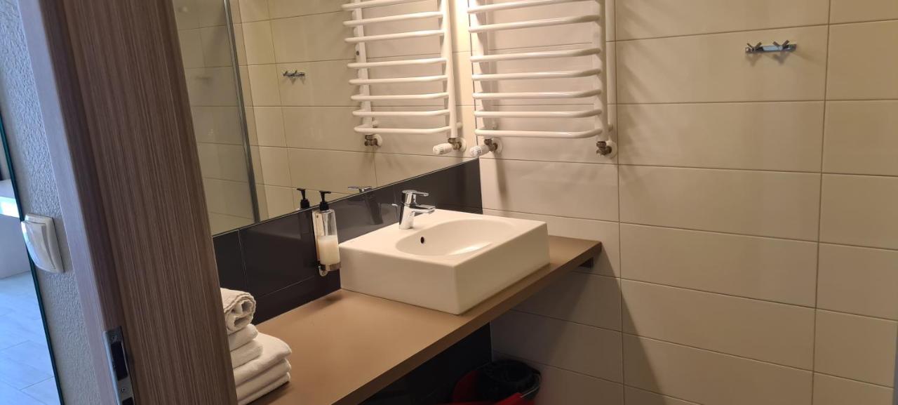 Apartamenty Czarna Gora Is28 Шенна Екстериор снимка